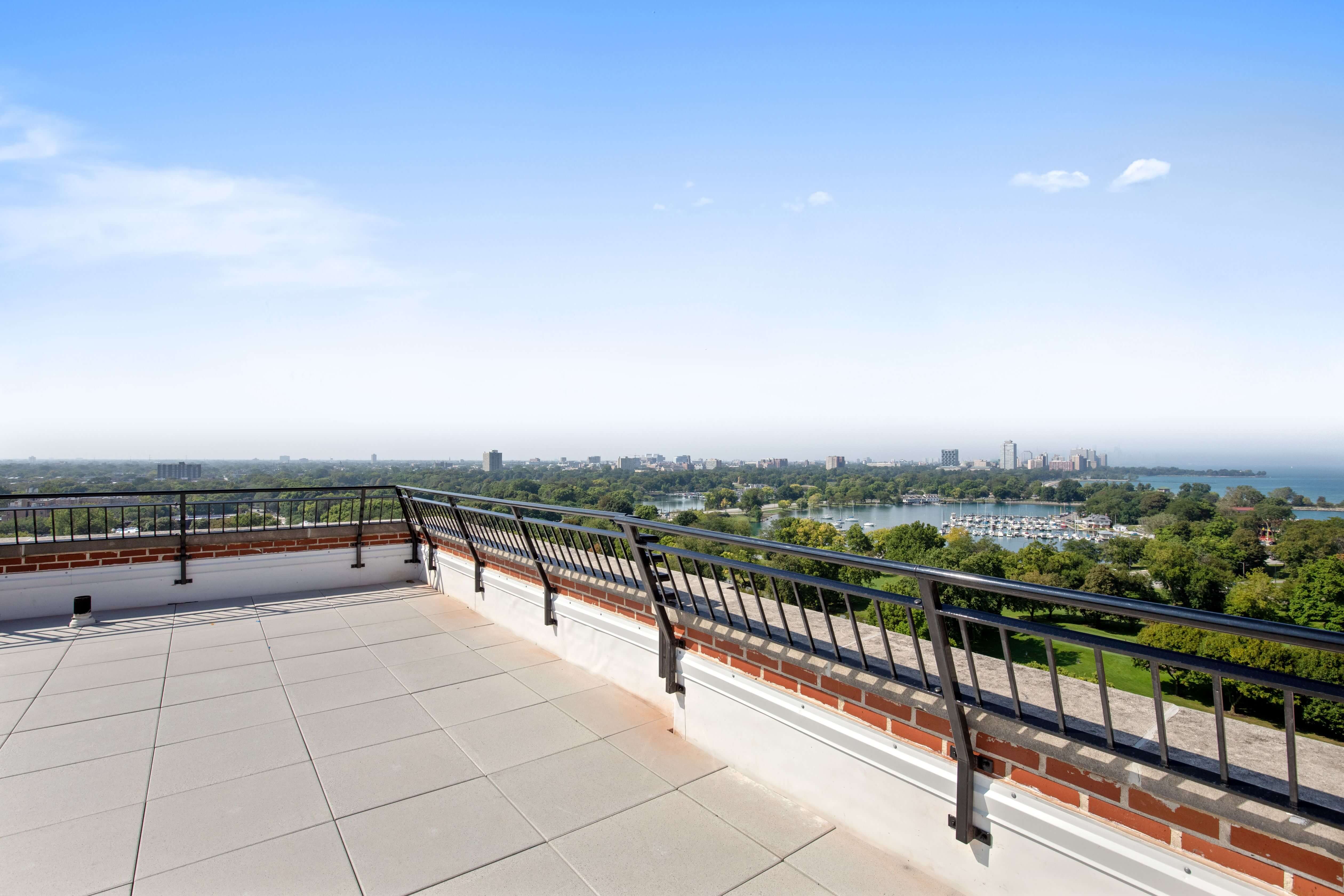 Park Heights by the Lake Apartments