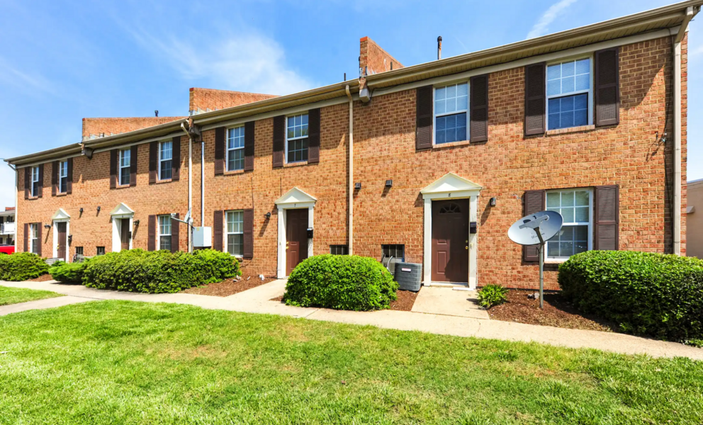 Brentwood Forest Apartments