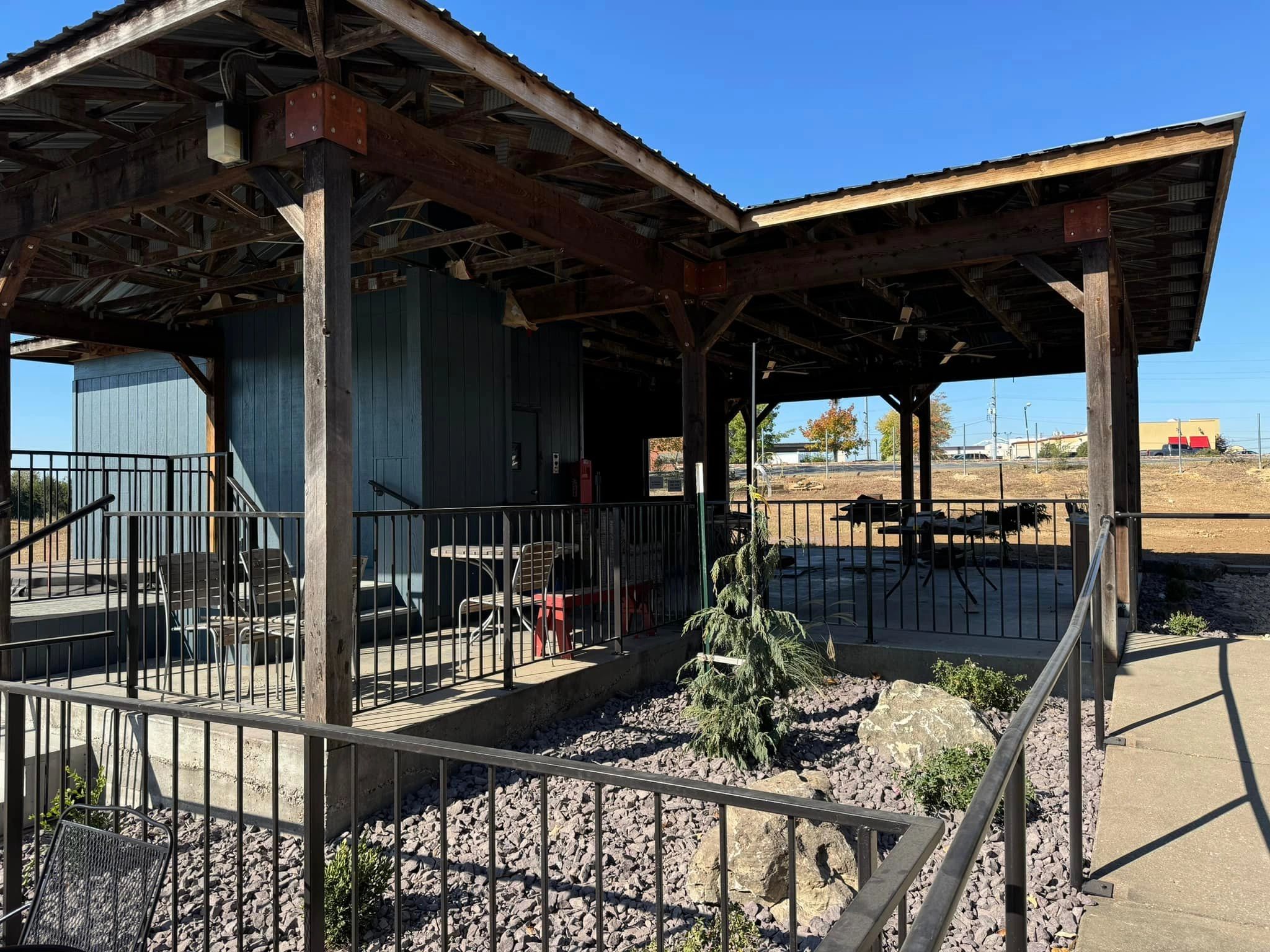 Outback Roadhouse Apartments photo