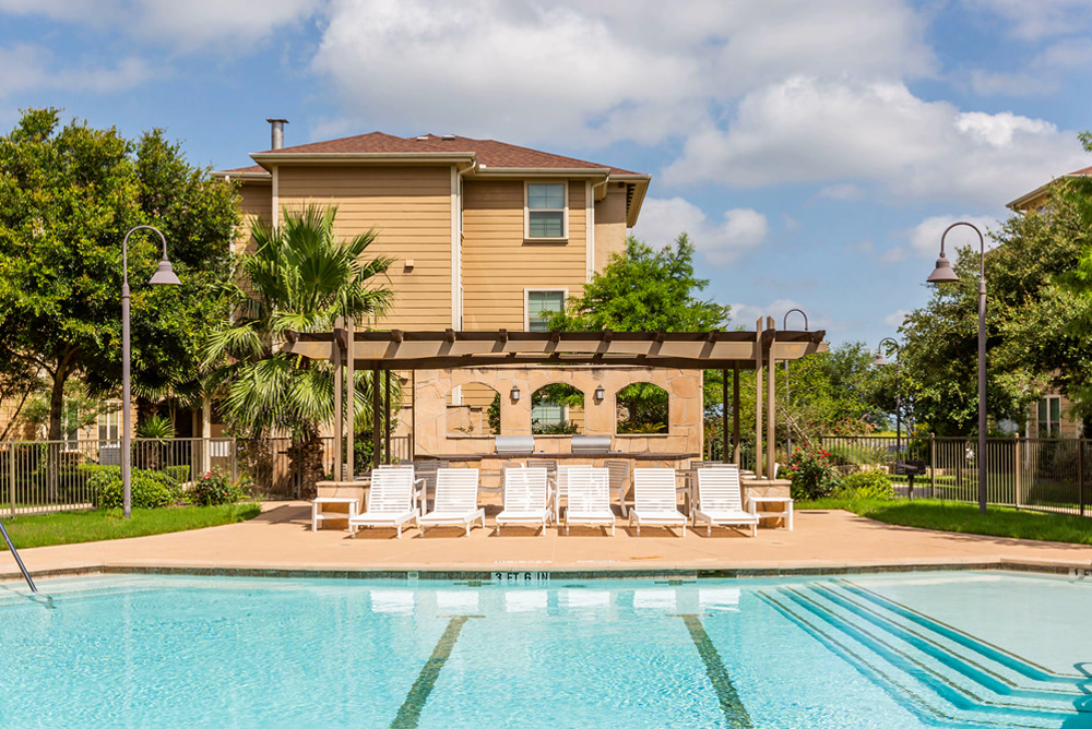 Relaxing Outdoor Pool