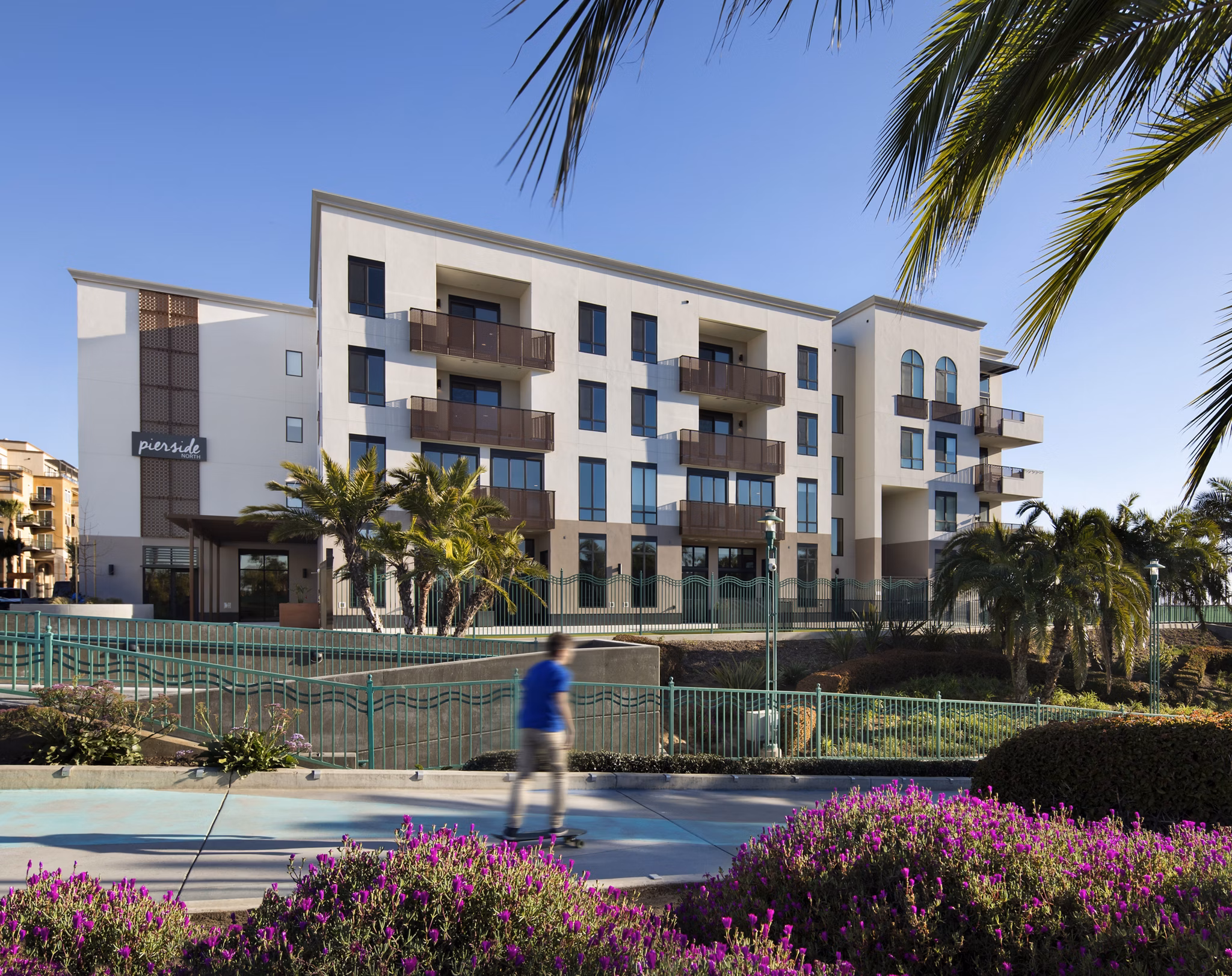 Pierside Apartments: Coastal luxury apartment in Charleston