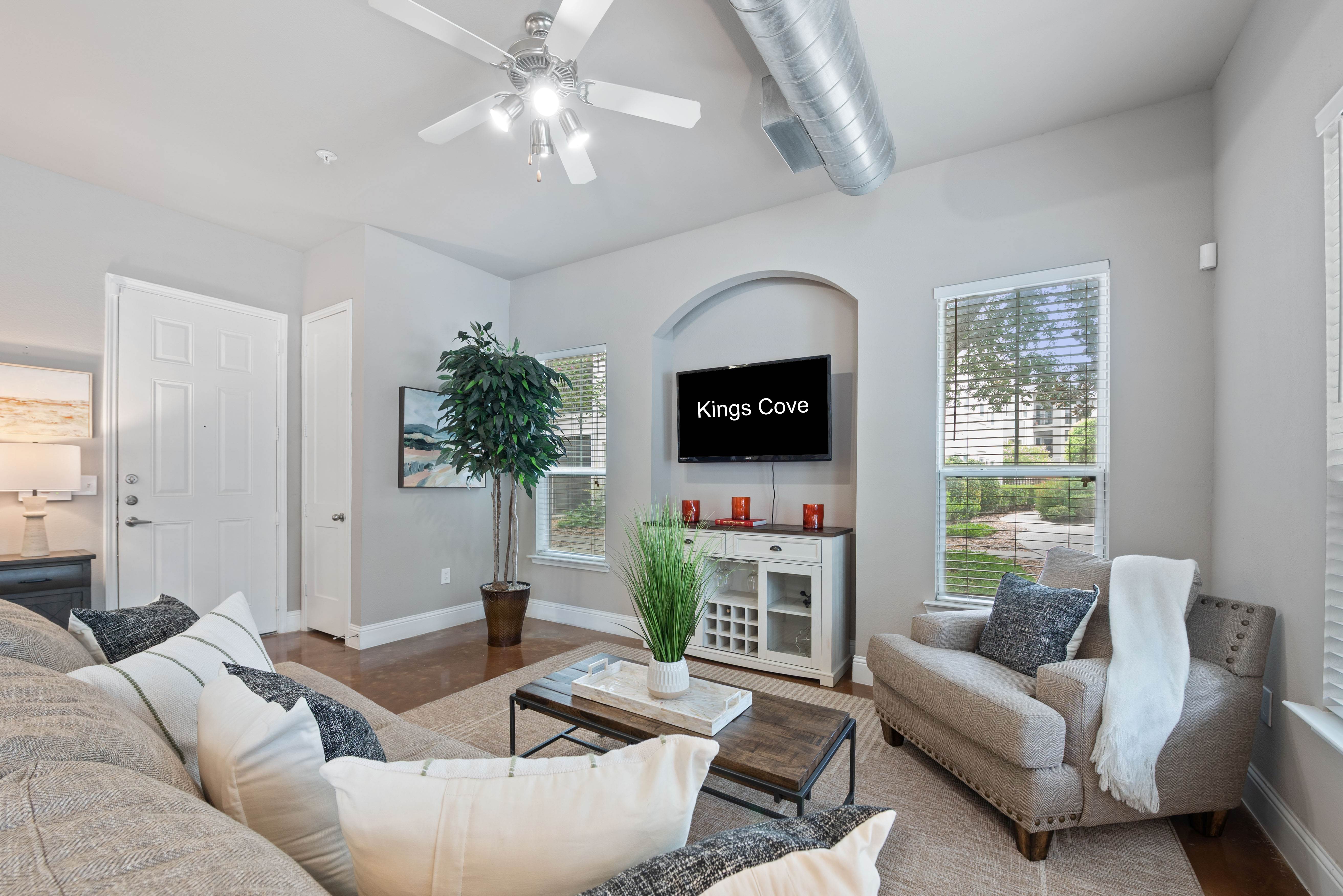 Kings Cove photo