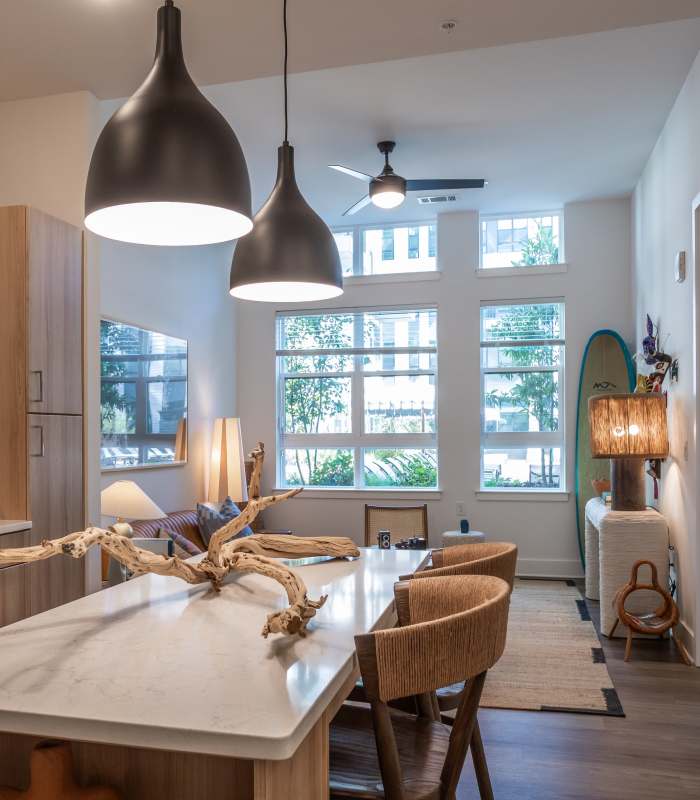 Kitchen island St. Albans Lofts in Raleigh, North Carolina