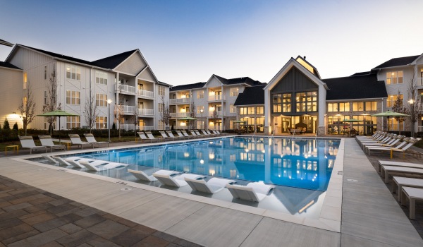 Pool with Sun Deck and Tanning Ledge
