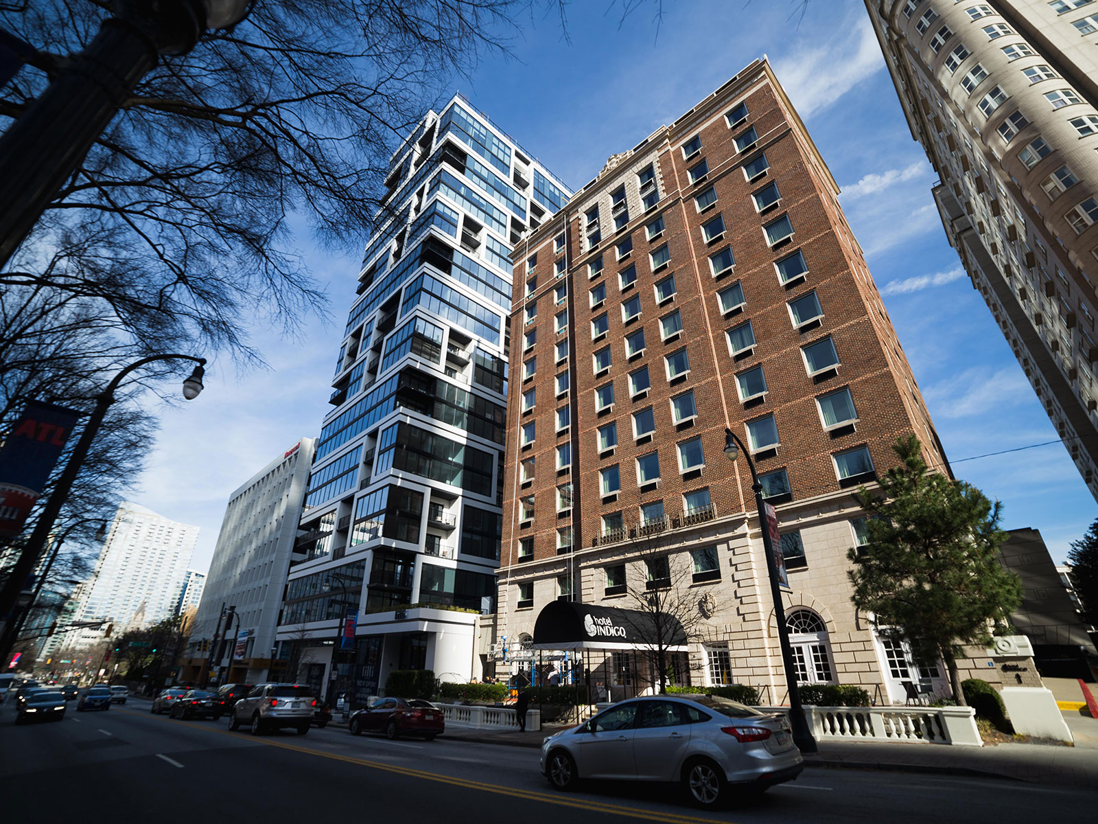Lilli Midtown Exterior