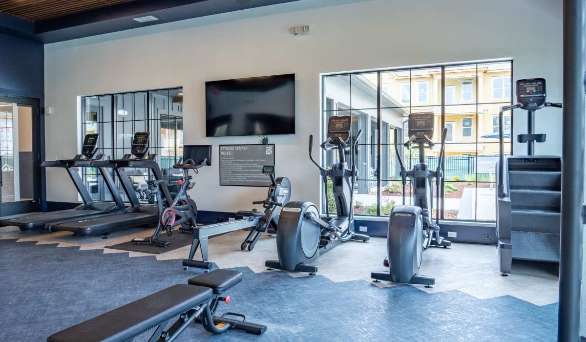 the flats at crosspointe fitness center