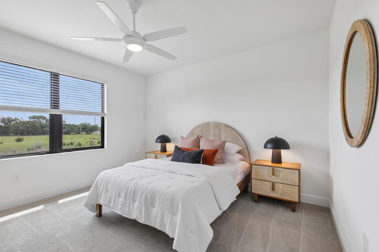 27 web or mls 7901 celestial cir 0105 027