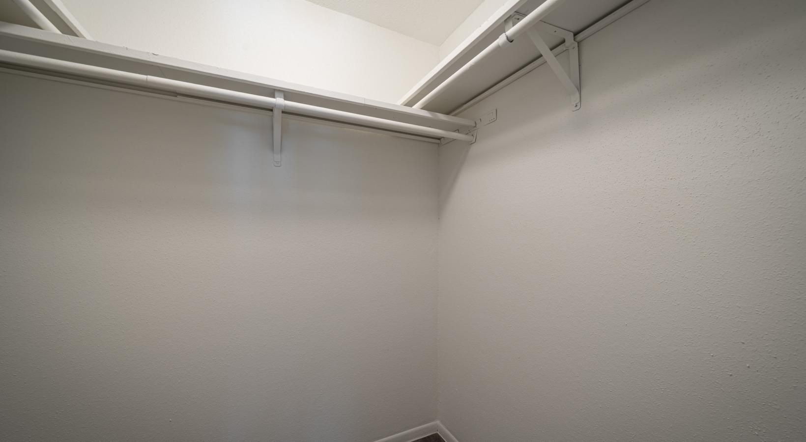 large closet with plenty of space