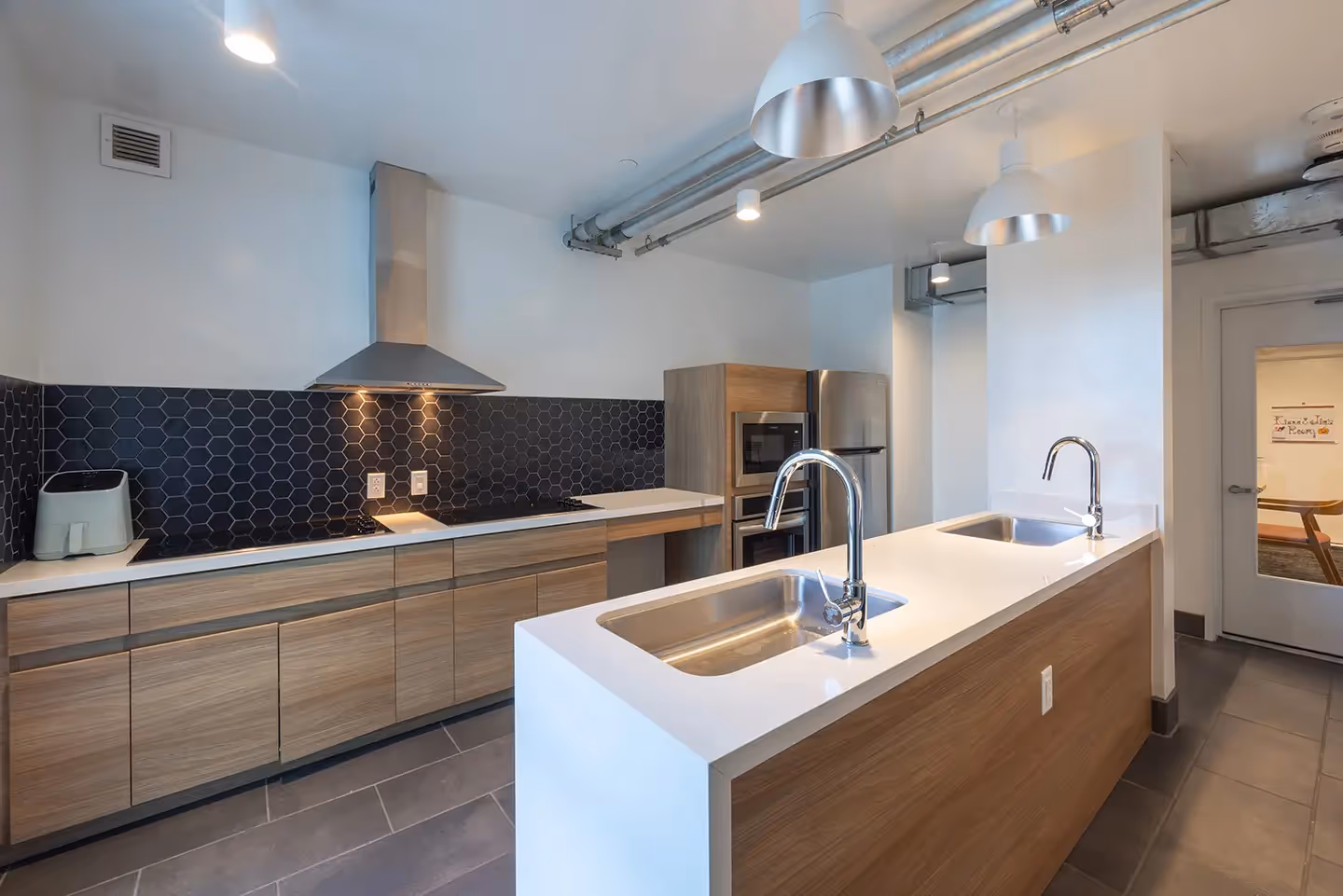 Clubhouse Kitchen