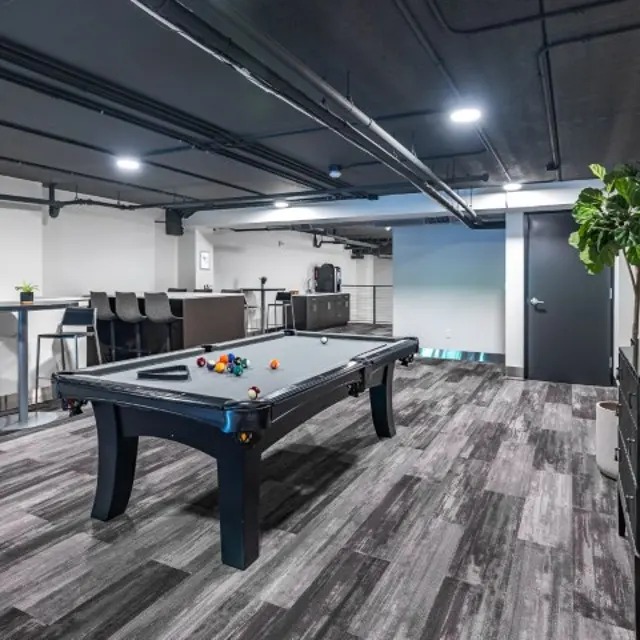 550-Ultra-Lofts (7) (Small).jpg