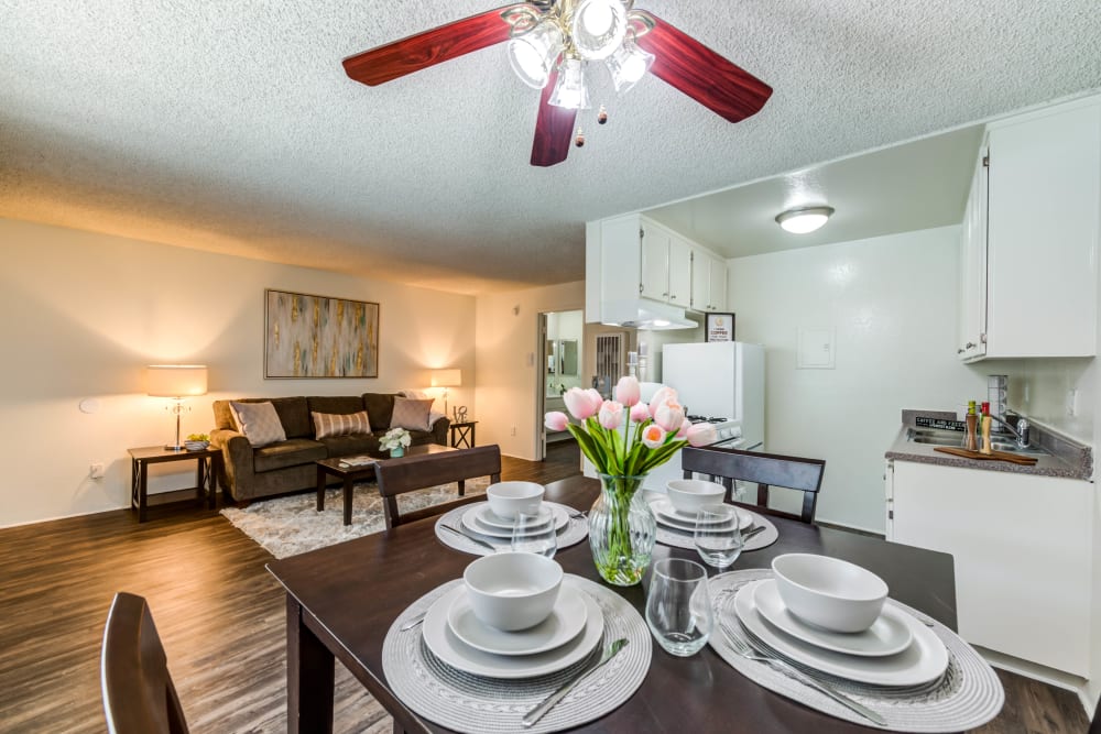 An open-concept floor plan at Vista Pointe II in Studio City, California