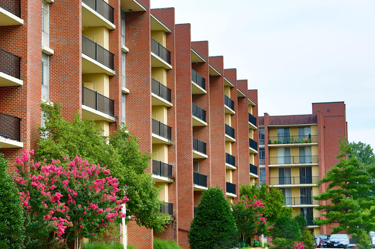 external view of apartment building