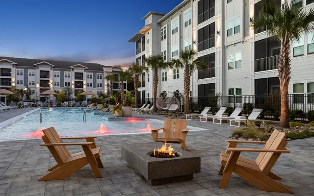 Botanic at Ingleside - Condo, Housing, Hotel
