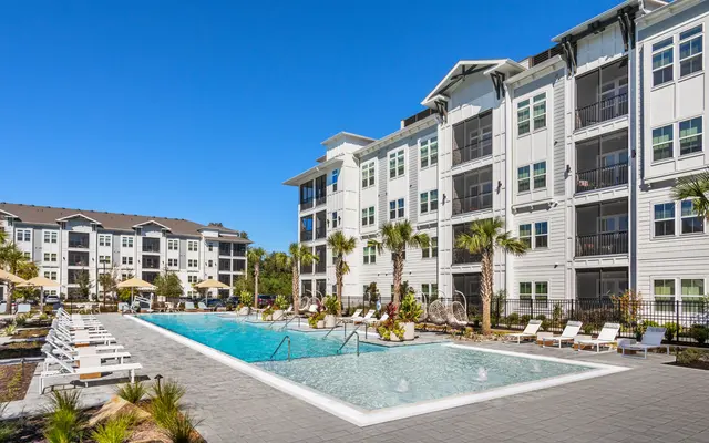 Botanic at Ingleside - Condo, City, Urban
