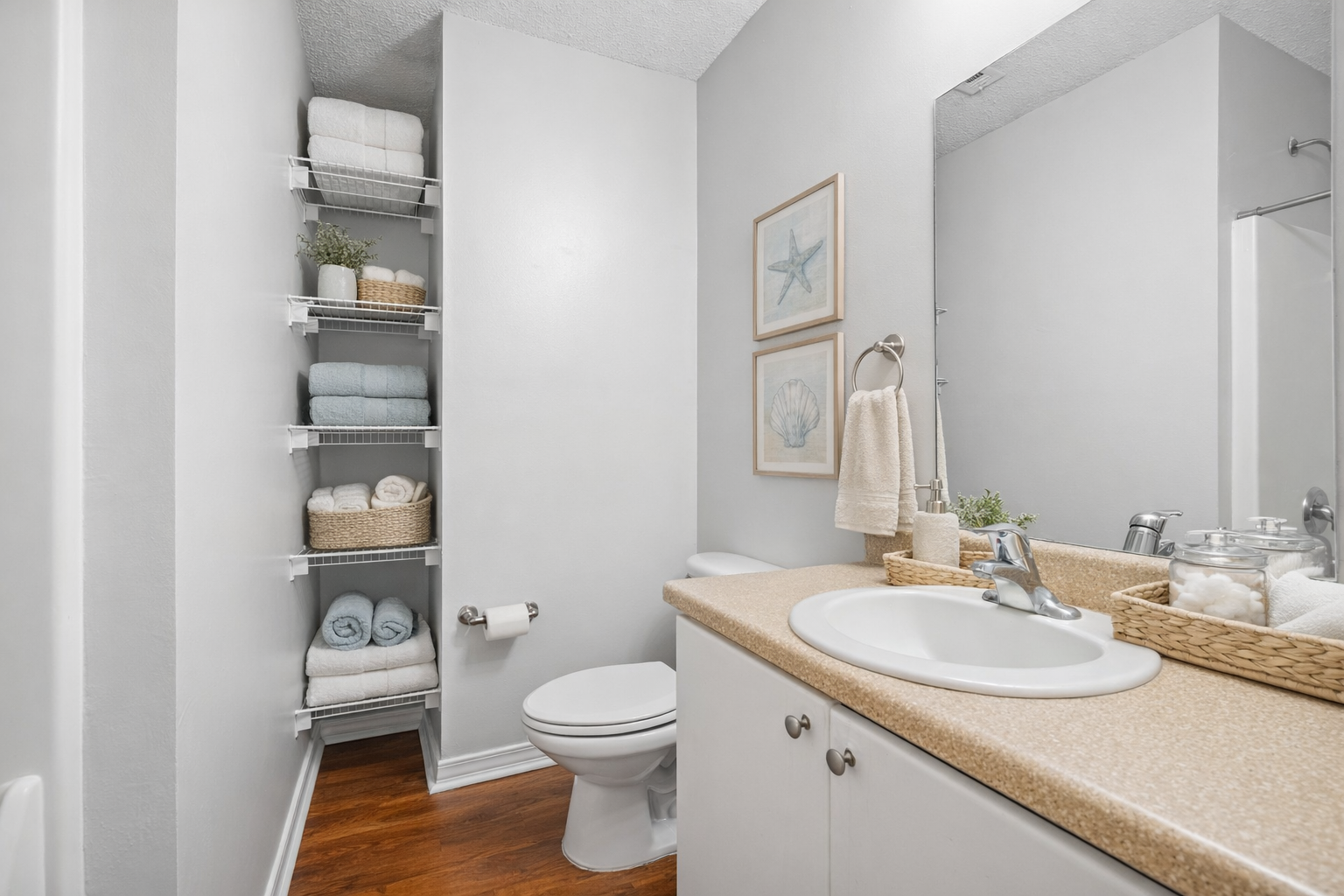 5 Satsuma Bathroom