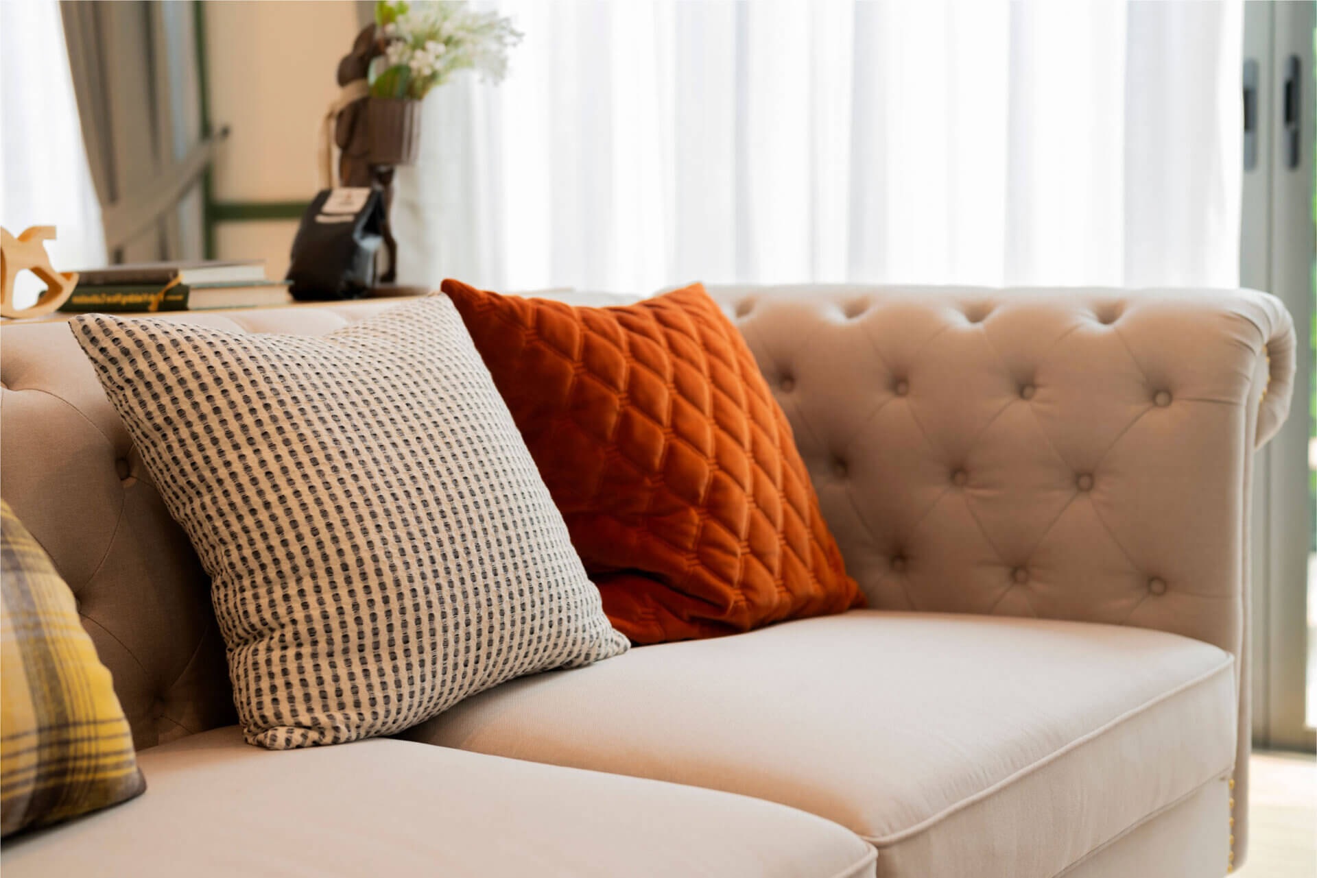 Modern living room furniture and decor at Kinward at Spencer Glen Riverview townhomes.