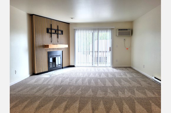 Cottonwood Creek Apartments