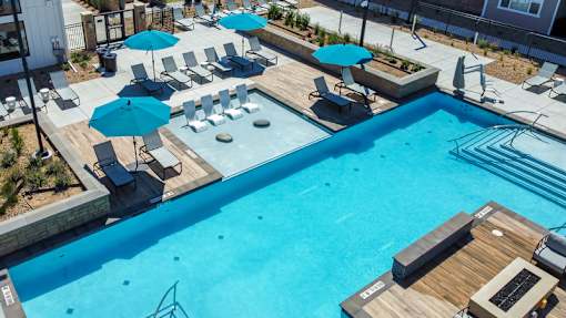 Luxury Swimming Pool at Momentum at First Creek, Denver, Colorado