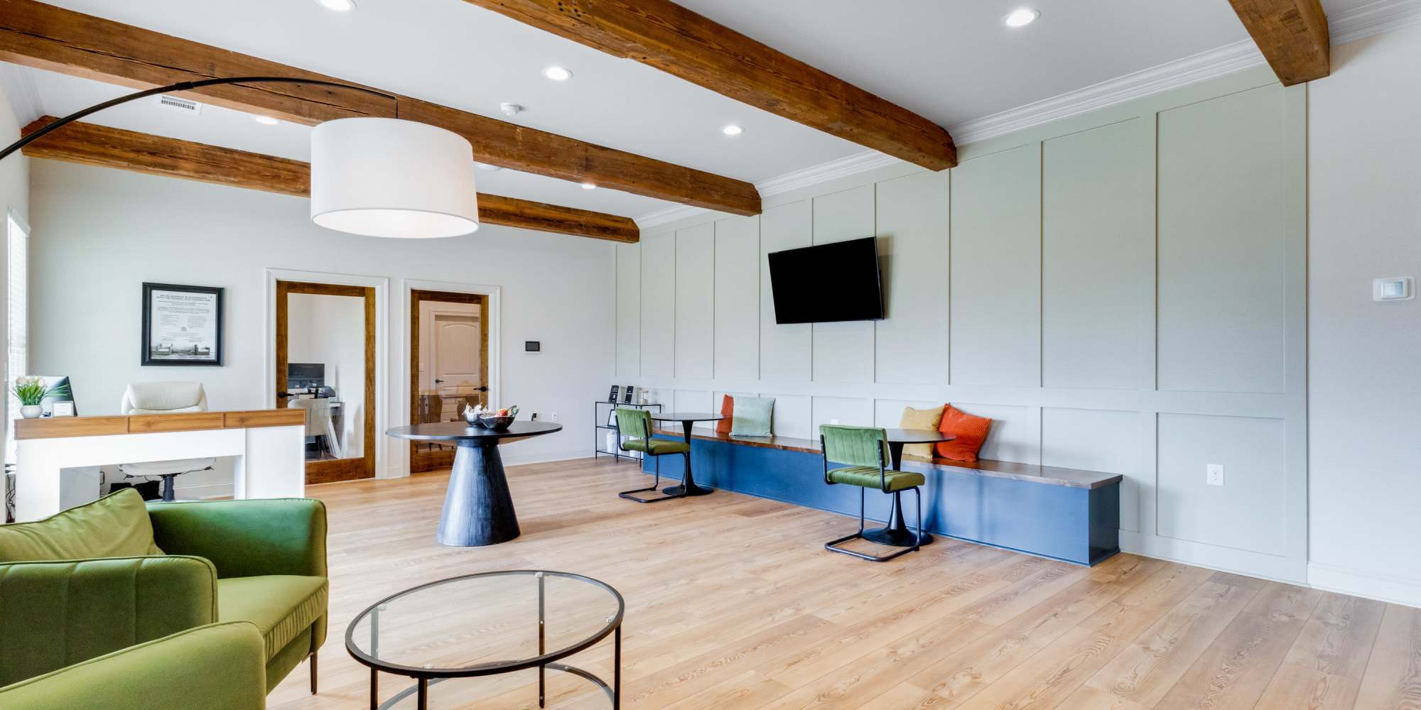 Stylish clubhouse with contemporary furnishings at Cottages at Creekview in Lafayette, Louisiana