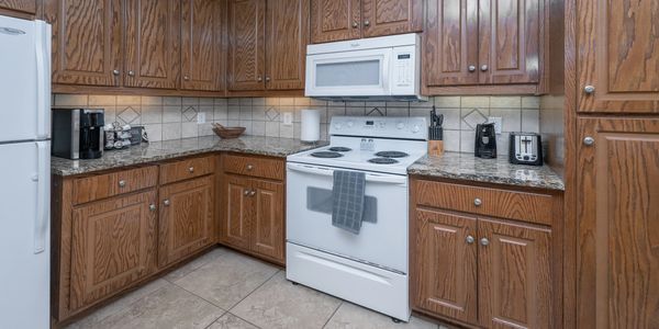 Greystone At Maple Ridge Apartments photo