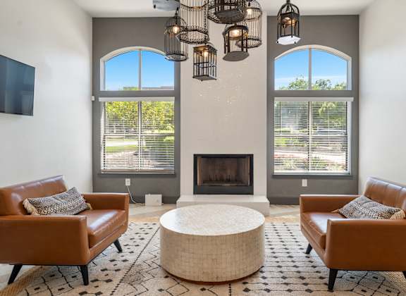 Resident Lounge at Radius at the Domain Apartments, Austin, 78758