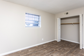 Avenues at East Moline Bedroom