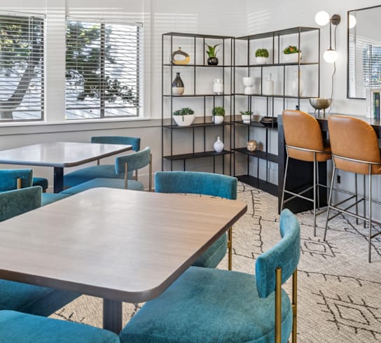 Parker Landing Apartments in Renton, Washington Clubhouse Lounge
