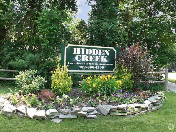 Picture of Hidden Creek Property sign