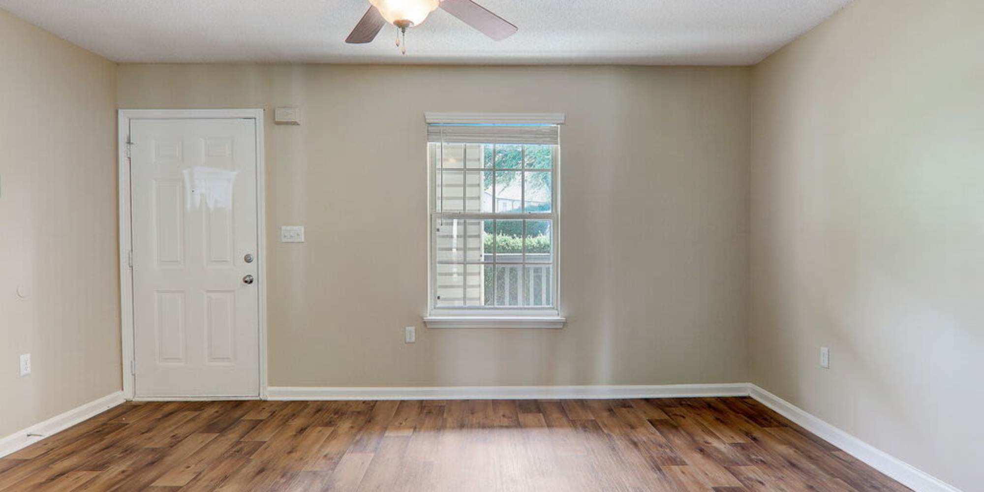 The Grove Apartments photo