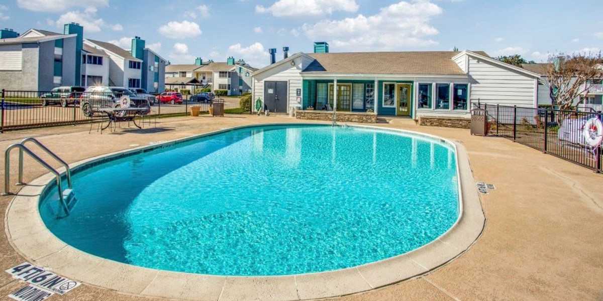 Apartments at Sagamore Apartments in Benbrook, Texas