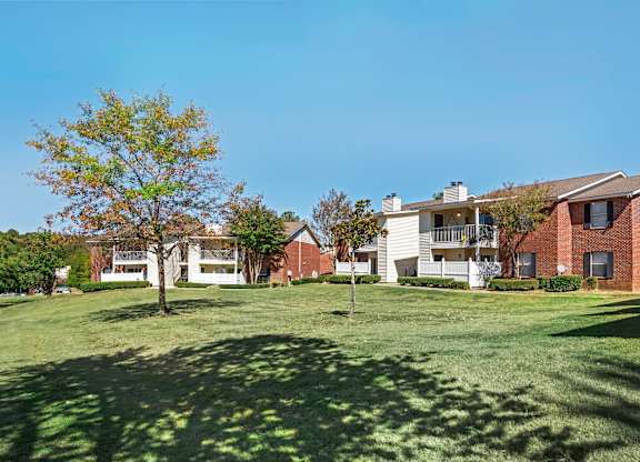 Large grassy field at Arbors at Natchez Trace Apartments, Ridgeland, MS