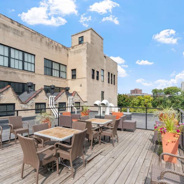 Explore the neighborhood around 430 Oak Grove in Minneapolis, Minnesota