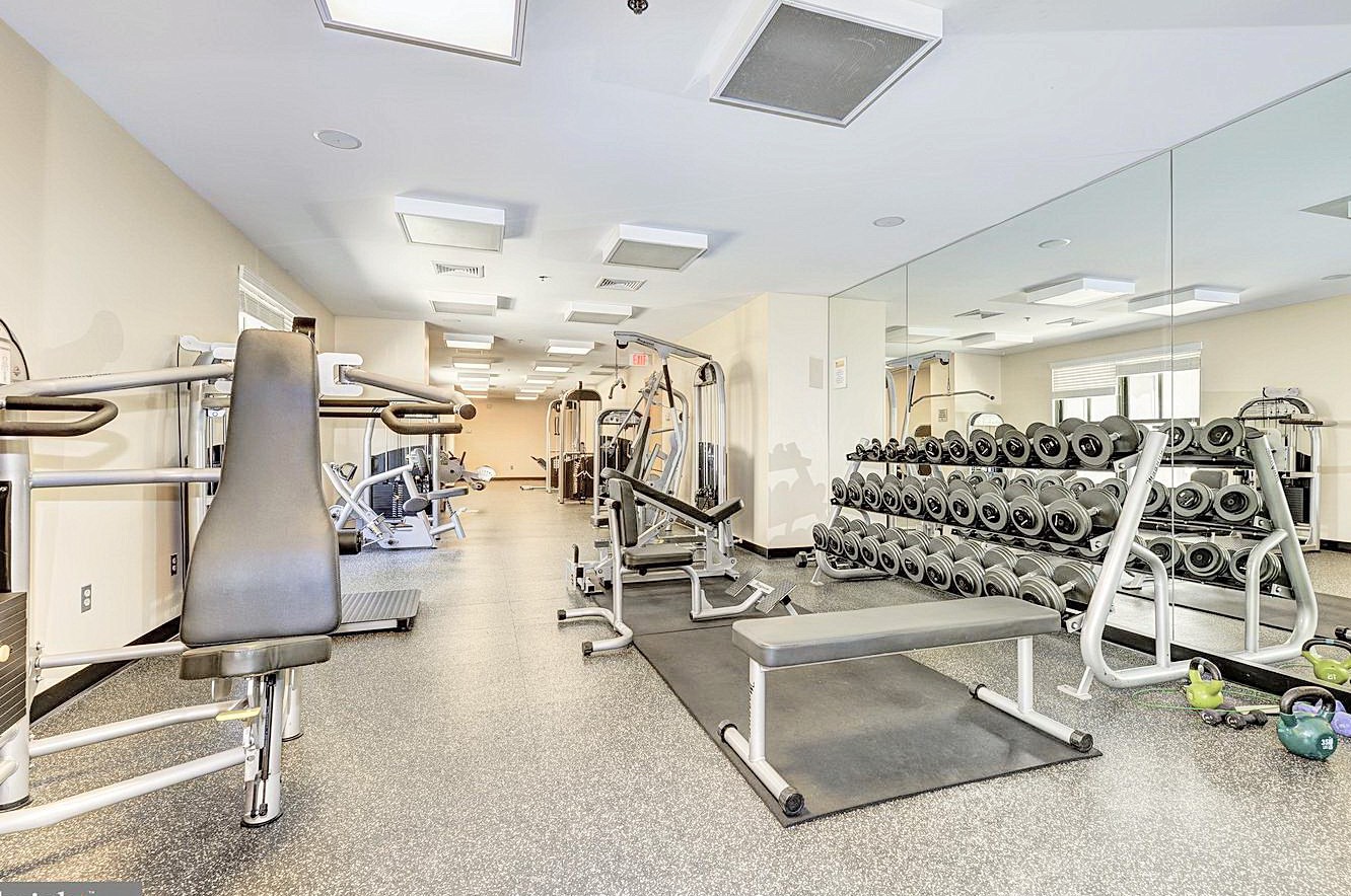 910MStNW304-13-Gym2