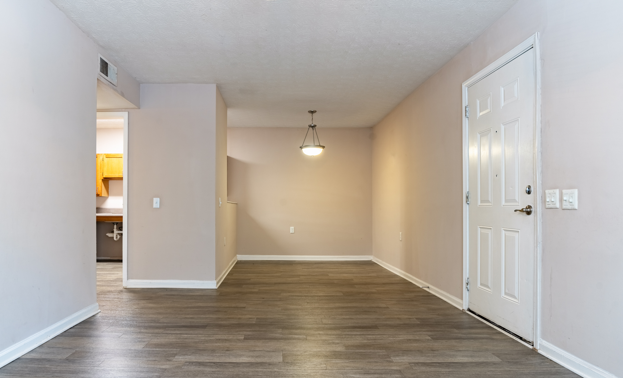 2 Campbell Creek Dining Room