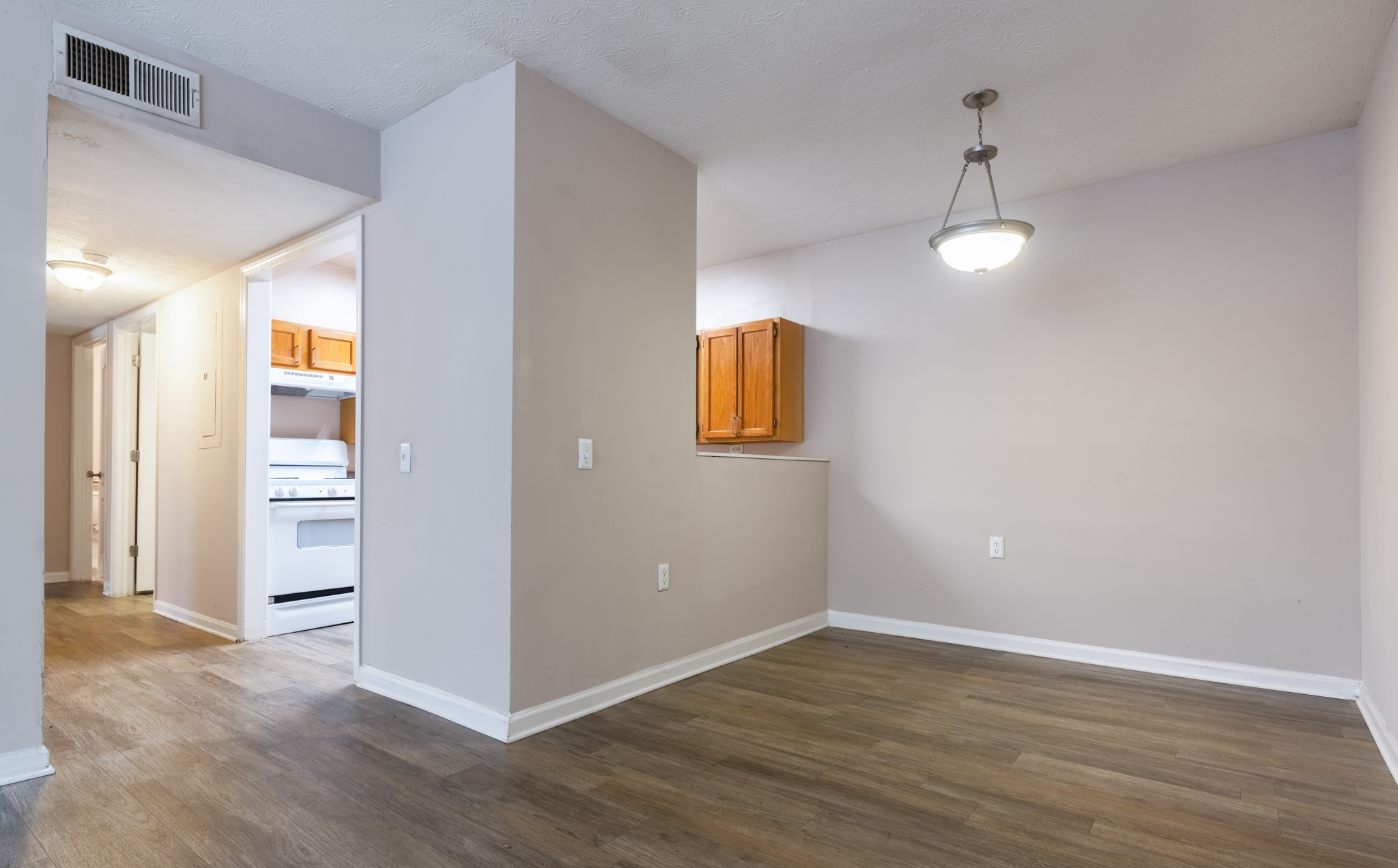 3 Campbell Creek Dining Room