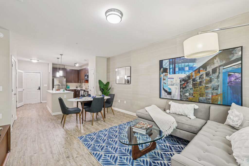 Blaine Buckhead West photo