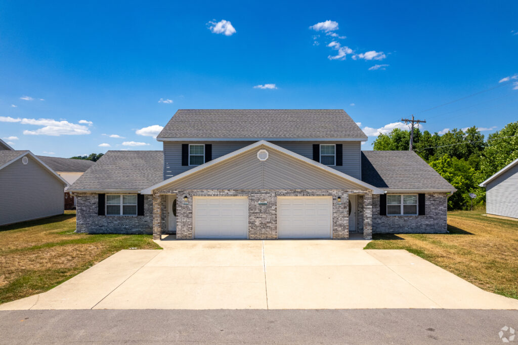 Spacious Driveways