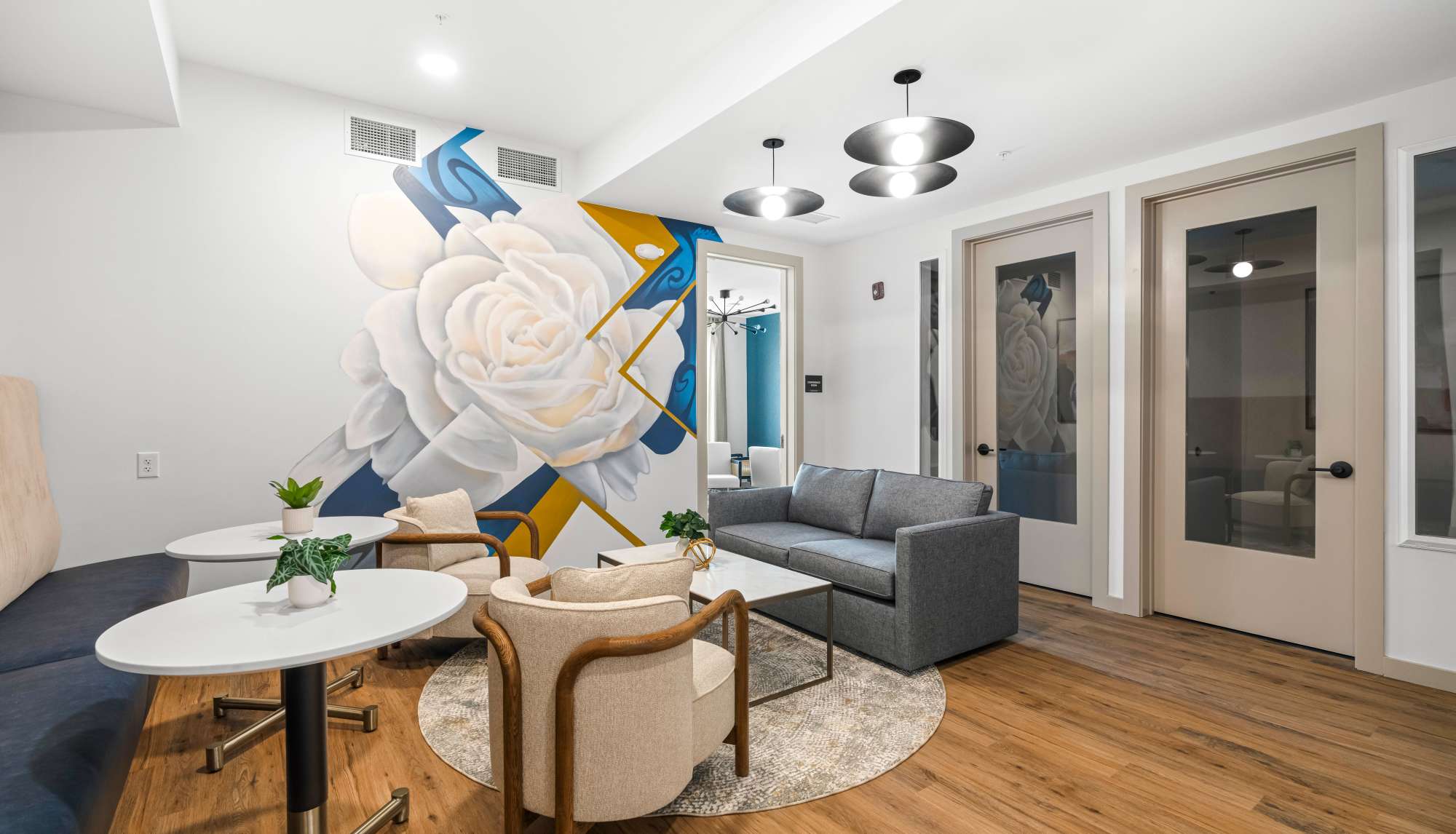 Elegant resident lounge with seating area and modern decor at Ironwood on North Salem in Apex, North Carolina