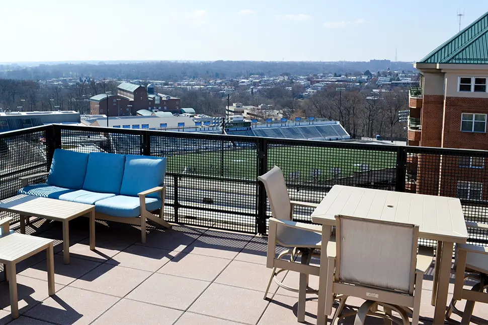 rooftop lounge