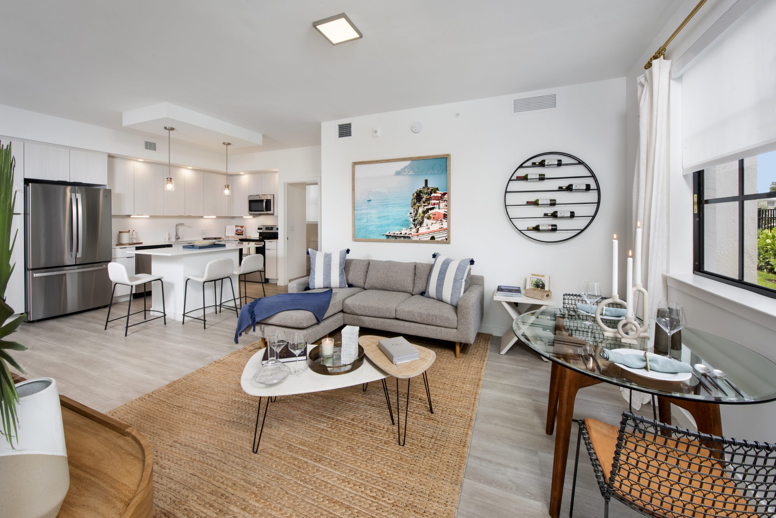Model Living Room 01