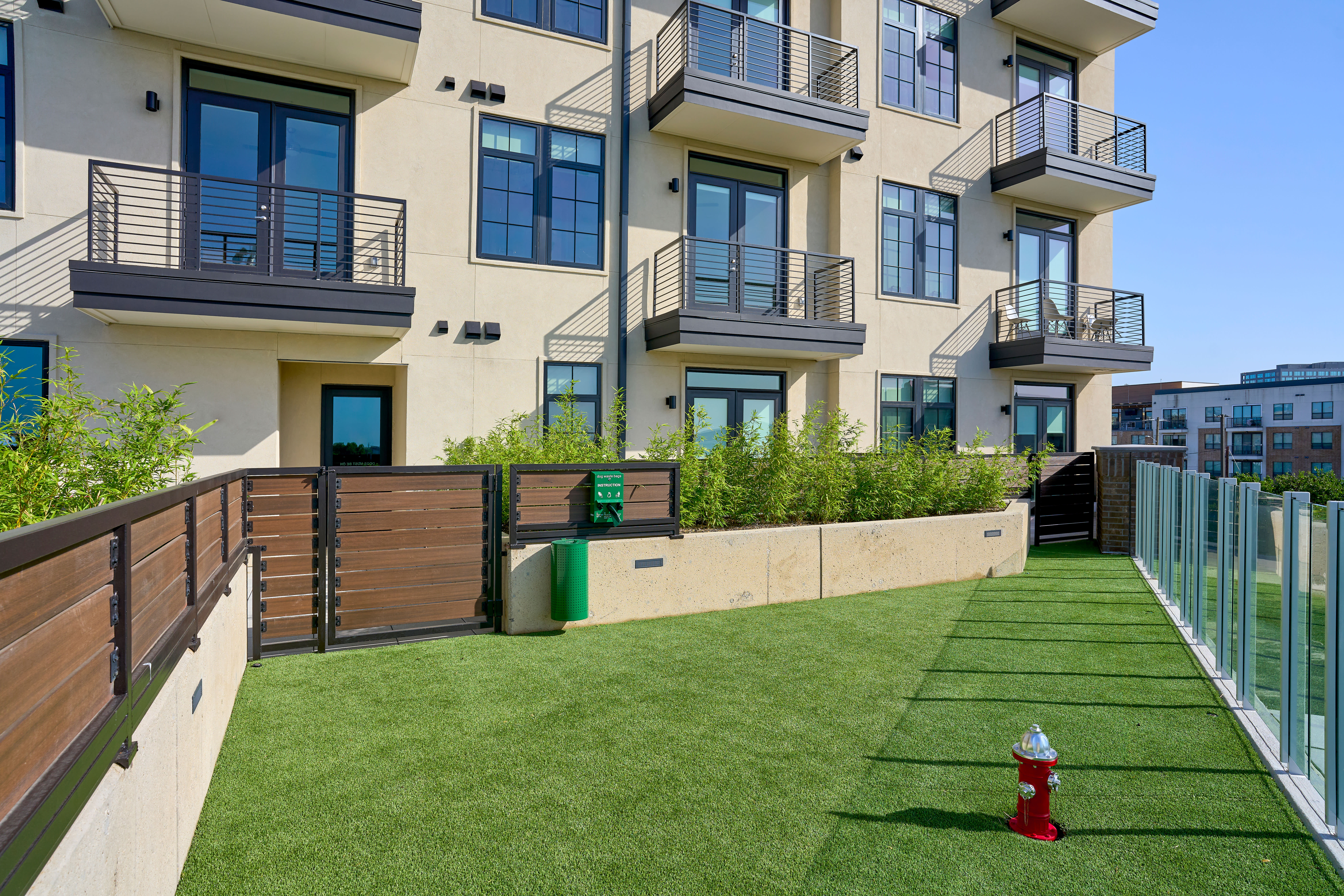 Well-Trimmed Lawn at Pearl Lofts in Dallas, Texas