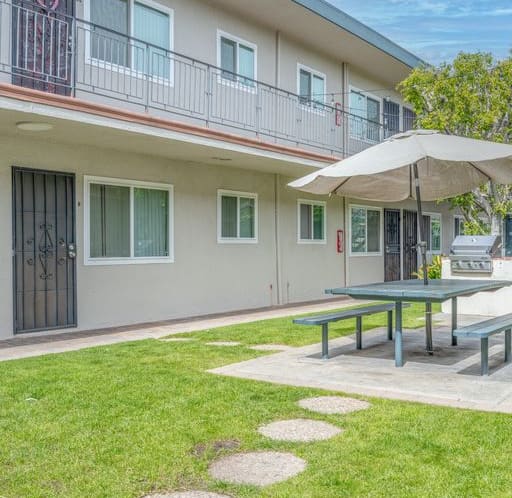 El Dorado Apartments