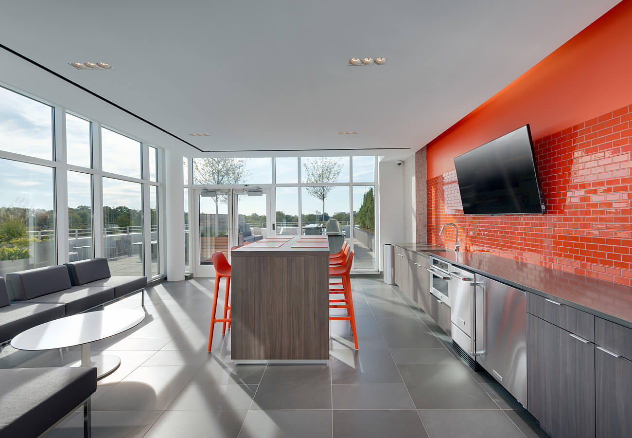 room-with-bar