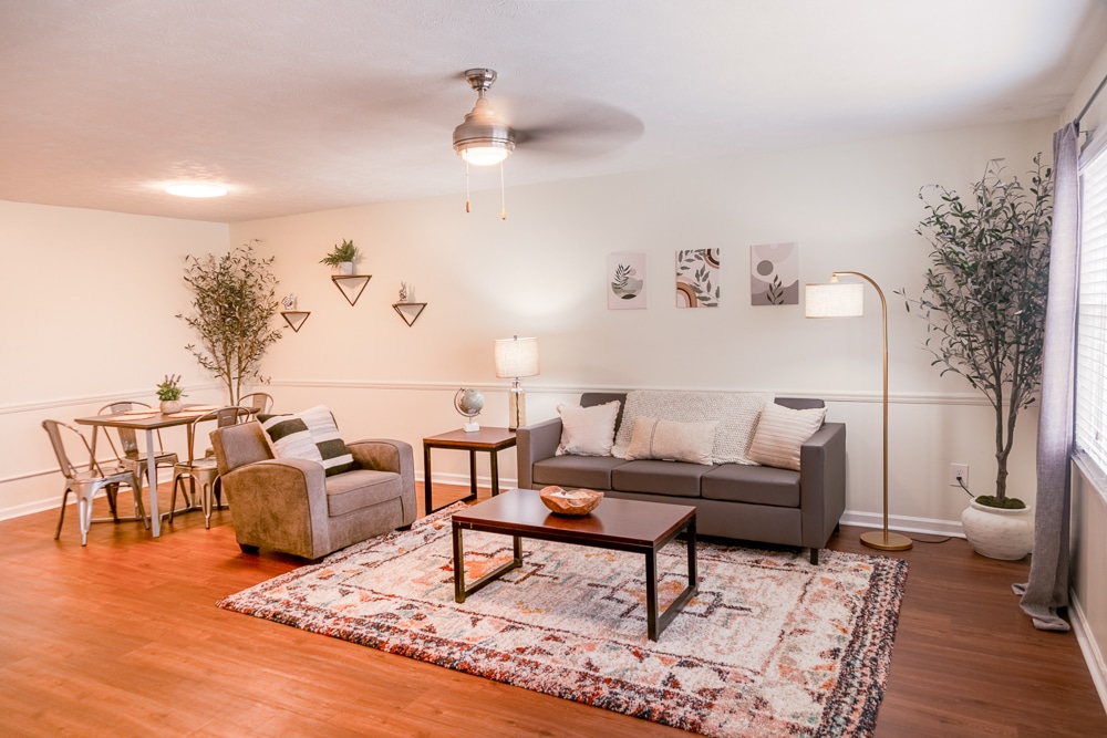 logan-square-apartments-near-auburn-furnished-living-and-dining-area