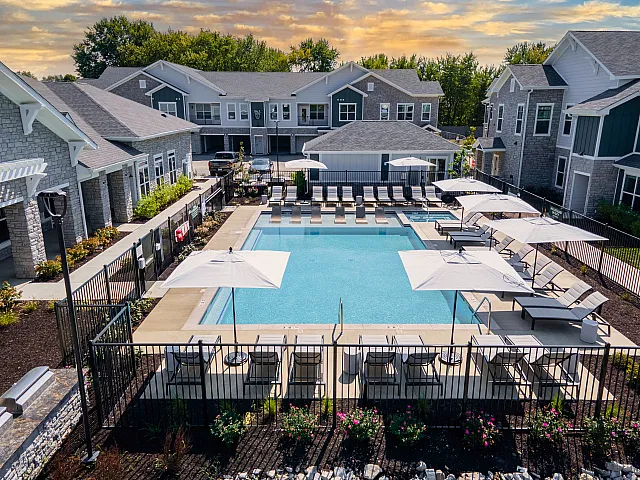 Resort-Style Pool & Spa