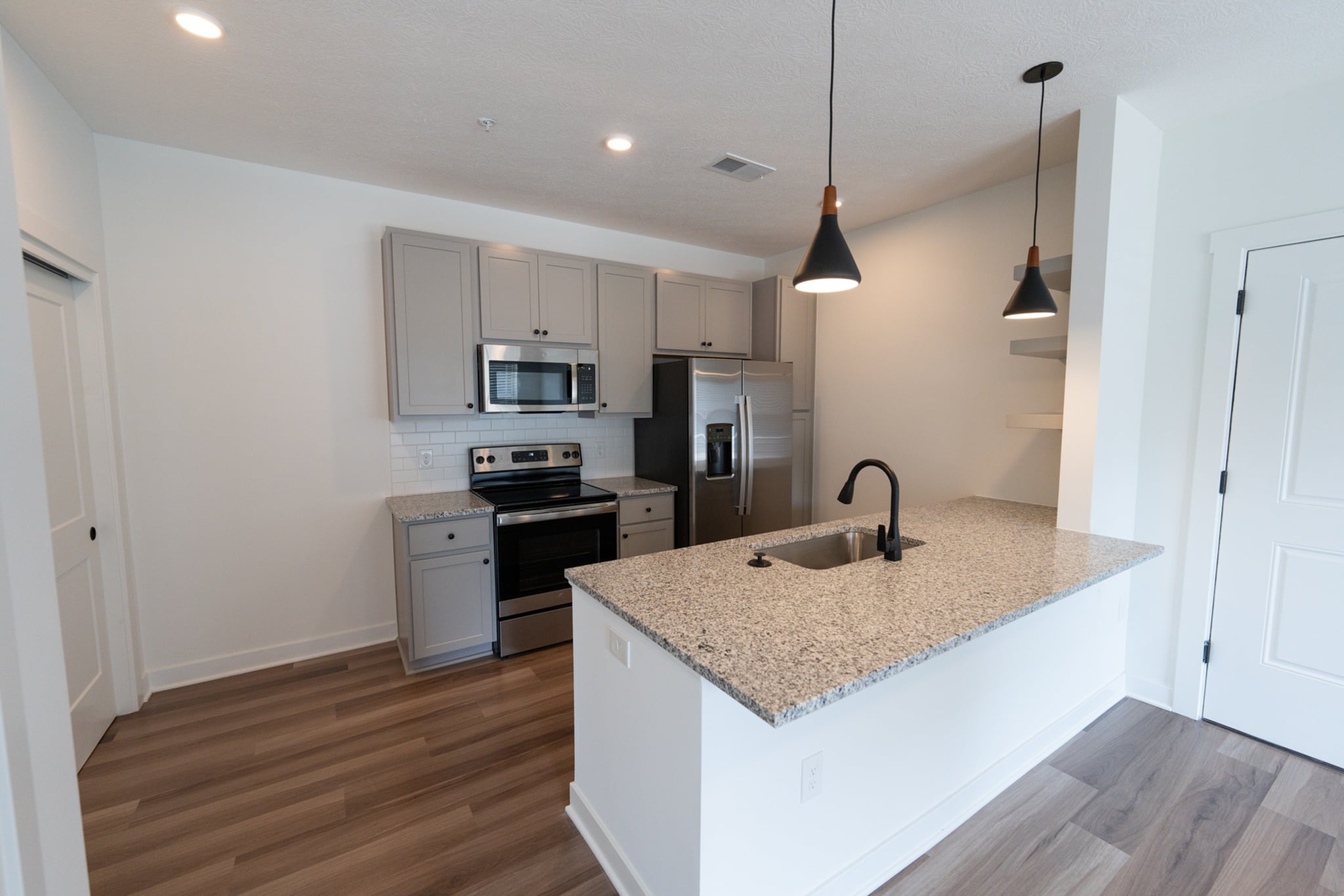 1460 Grant