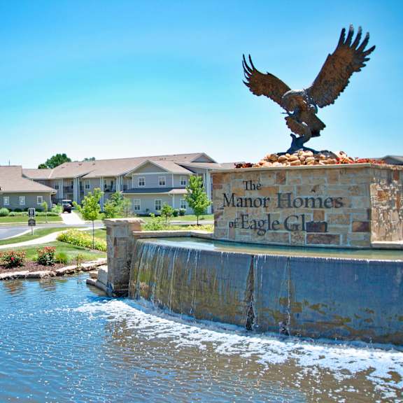 The Manor Homes at Eagle Glen photo