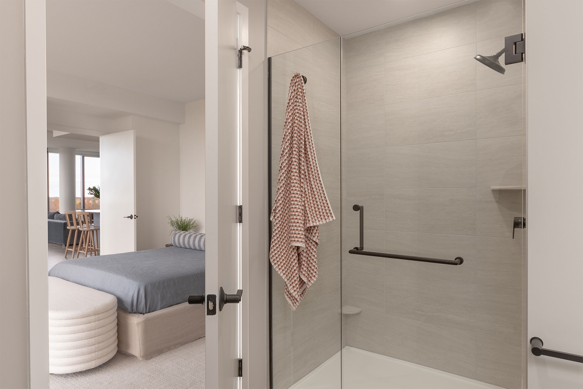 Raye Apartments photo