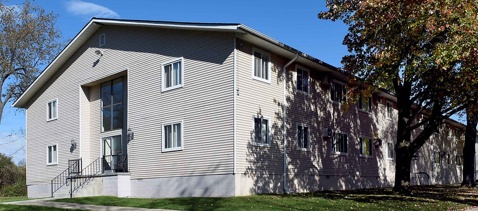 windmillpointe_home_slider_3.jpg
