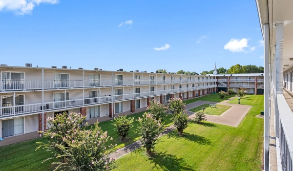 MOVE-IN FOR ONLY $299!